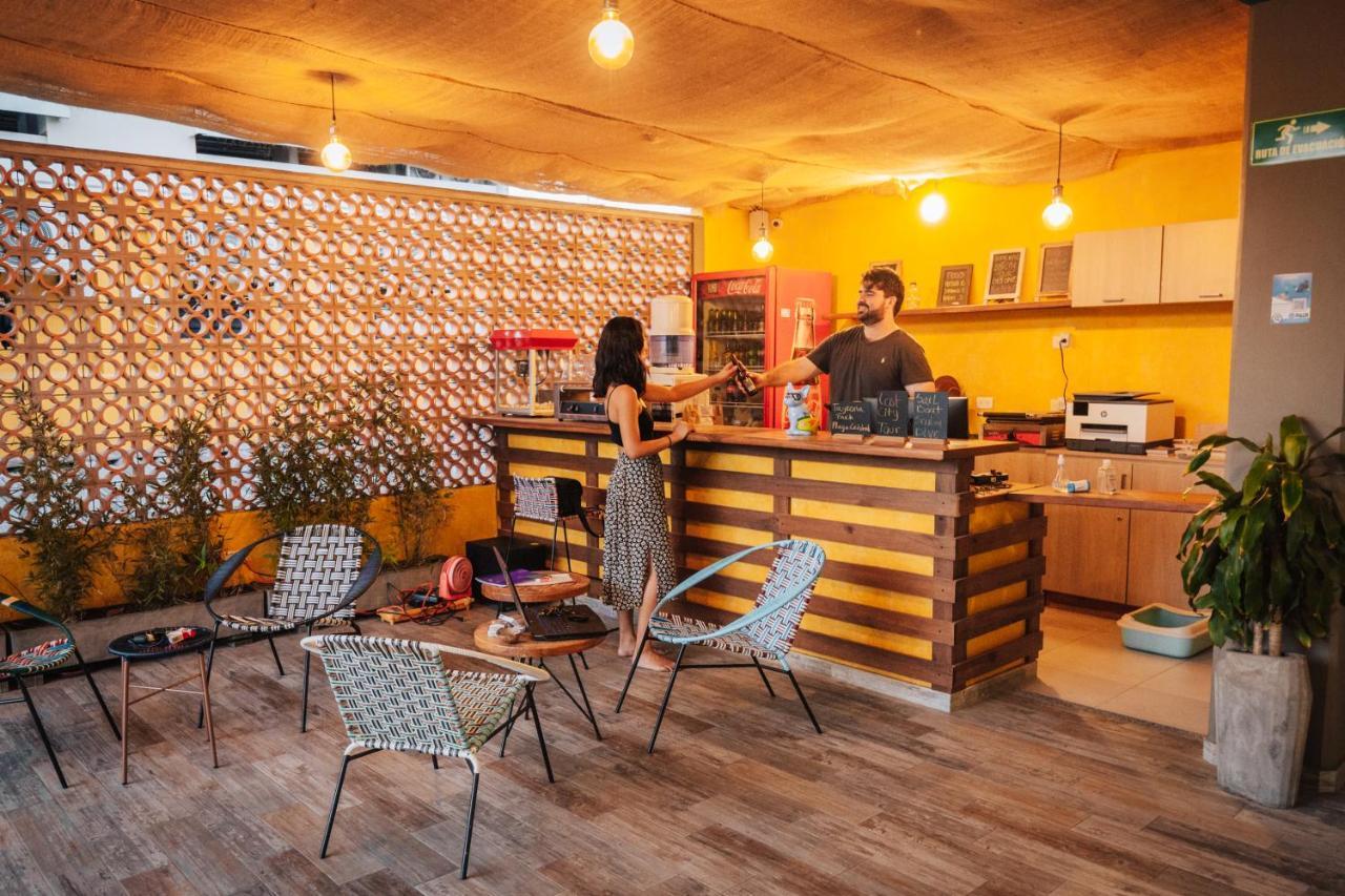 Distrito Hostel Санта-Марта Экстерьер фото