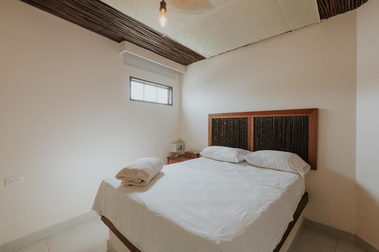 Distrito Hostel Санта-Марта Экстерьер фото